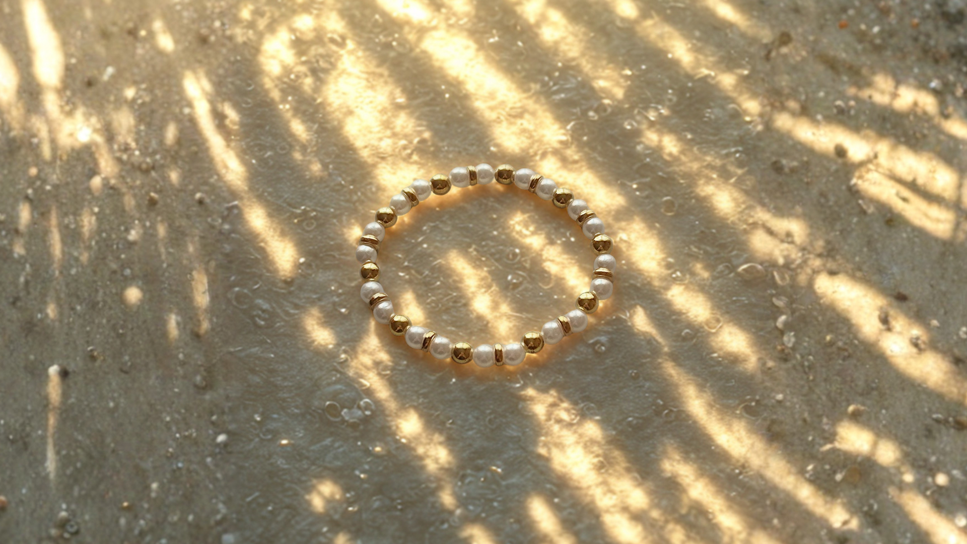 Solnrea “Dawn Whisper” Bracelet